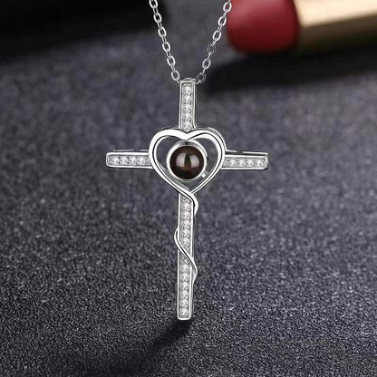 100 languages, I love you. Nano projection necklace for men and women, fashionable and simple cross necklace